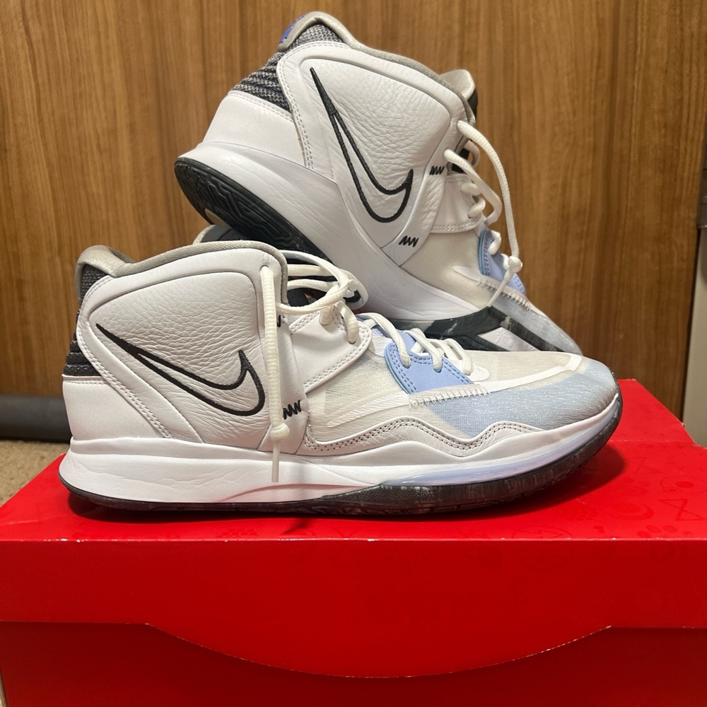 Nike Kyrie Infinity EP 'White Light
Marine'